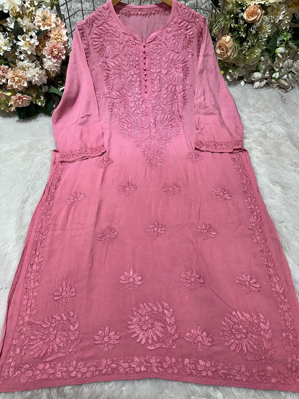 Noor-E-Handwork Chikankari Kurti
