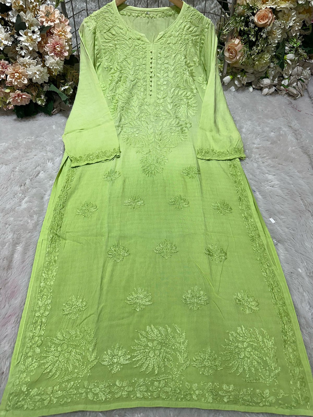 Noor-E-Handwork Chikankari Kurti
