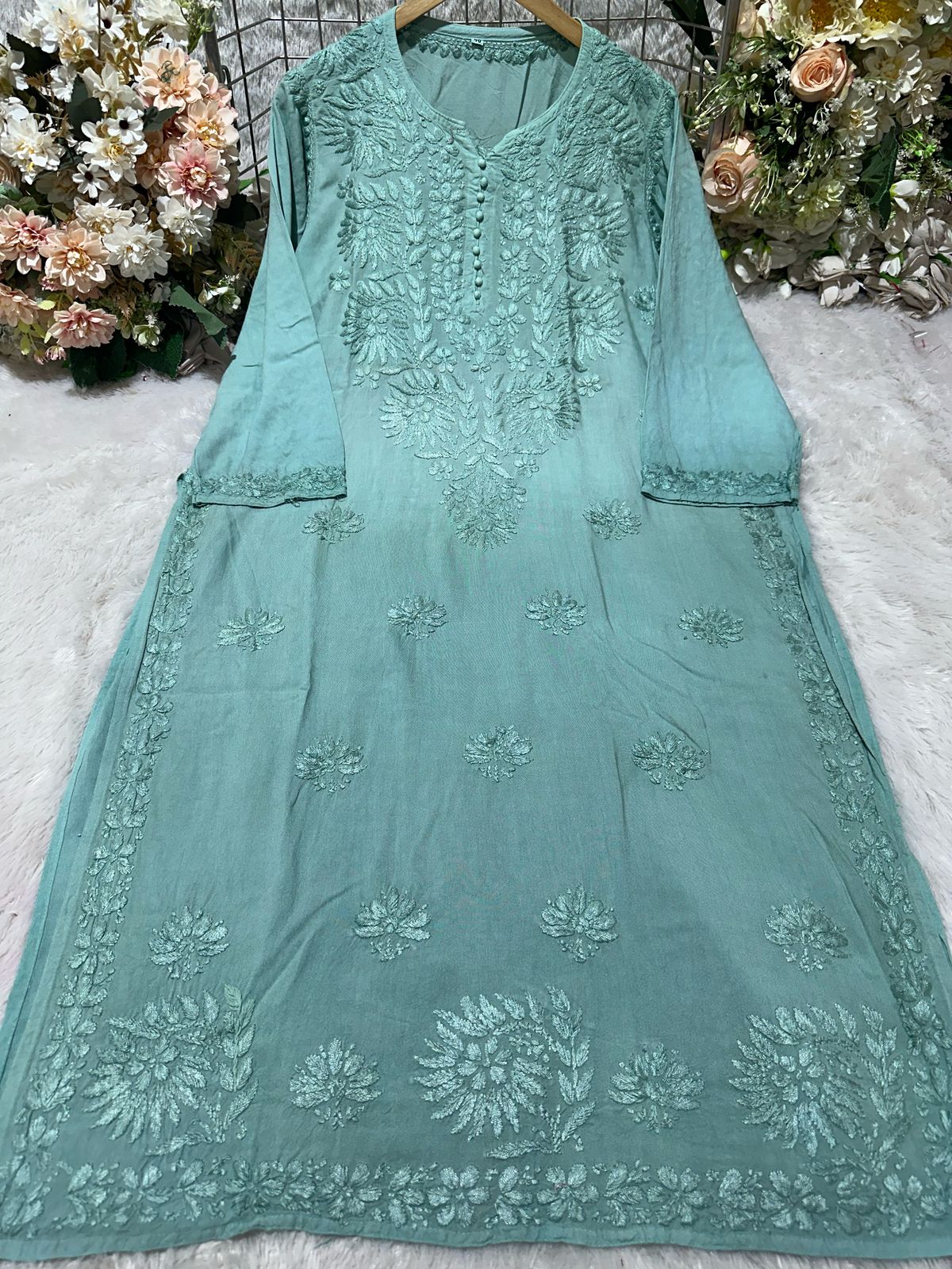Noor-E-Handwork Chikankari Kurti