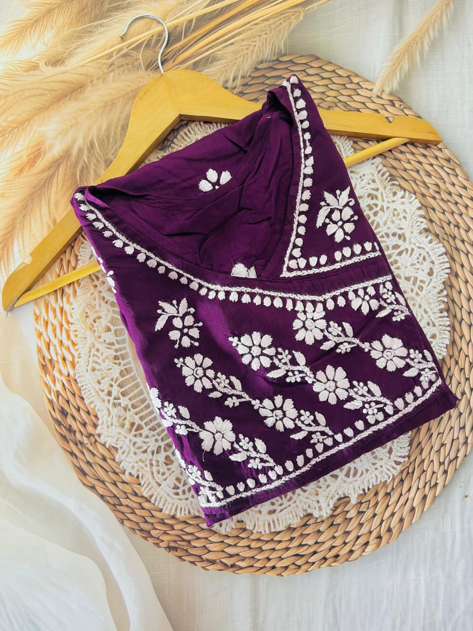 MODAL ANGARAKHA STRAIGHT KURTI